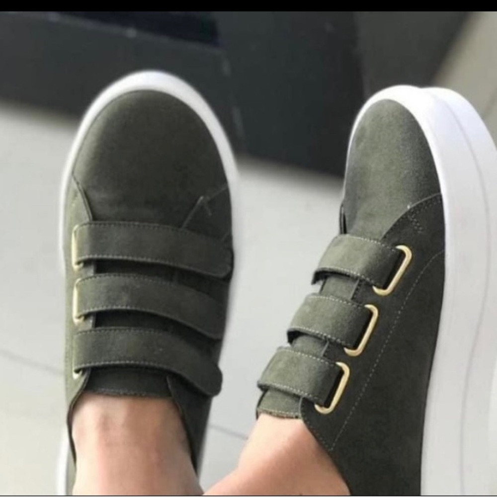 New Sneakers for women
